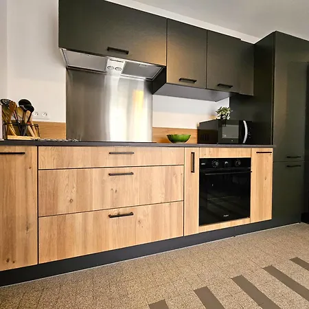 Lejlighed T4- Centre Ville- Parking Prive