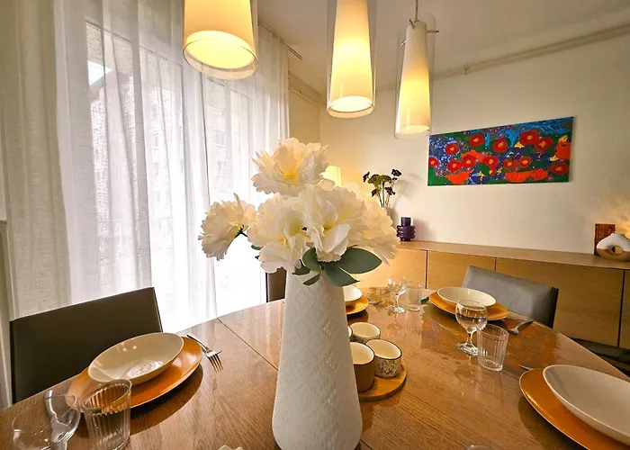 T4- Centre Ville- Parking Prive 公寓