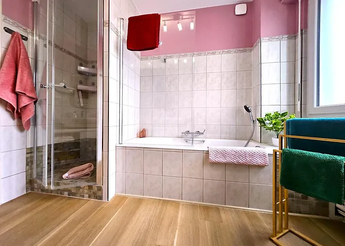 T4- Centre Ville- Parking Prive דירה קולמר