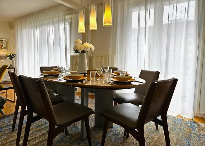 T4- Centre Ville- Parking Prive