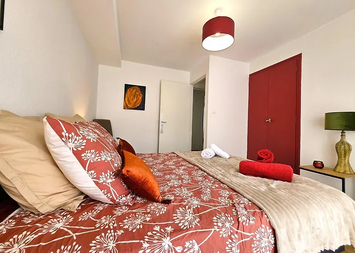 דירה T4- Centre Ville- Parking Prive